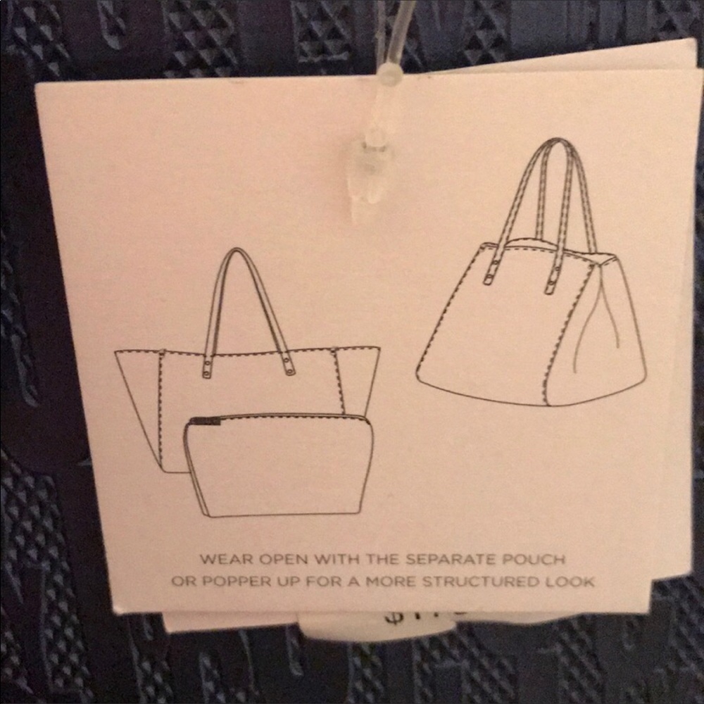 Juicy Couture Arlington Soft Tote(Bag in Bag) - Picture 7 of 7